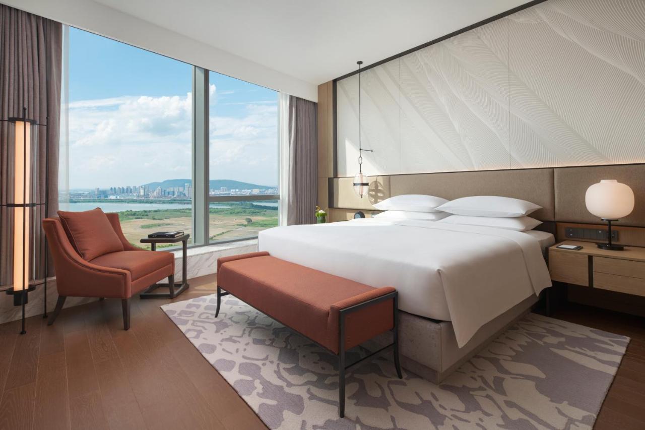 Hyatt Regency Changshu Kuncheng Lake Exterior photo