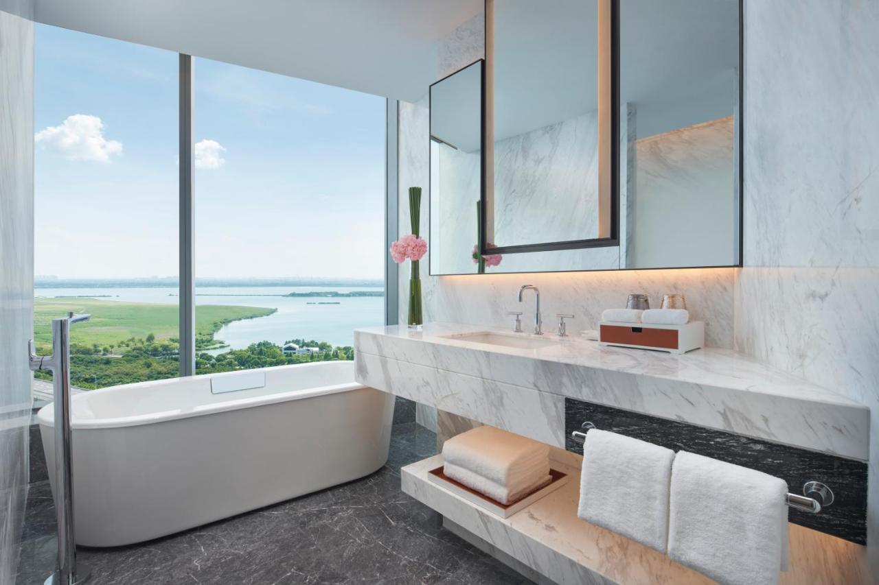 Hyatt Regency Changshu Kuncheng Lake Exterior photo