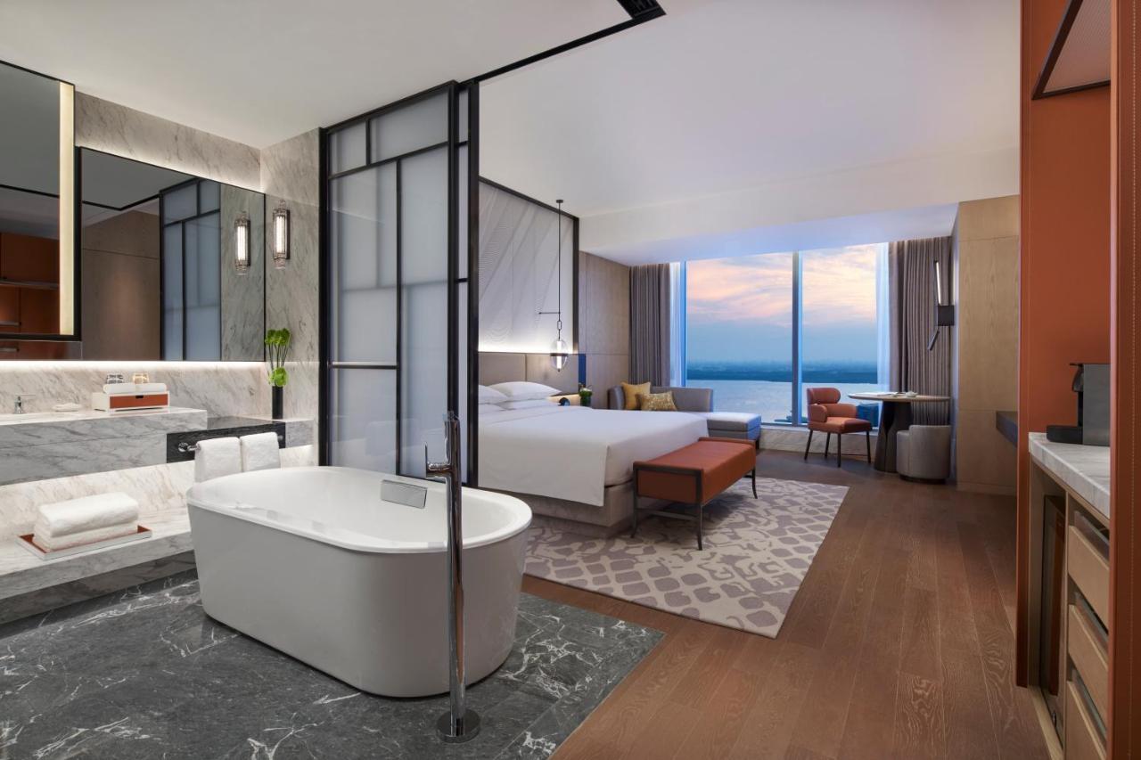 Hyatt Regency Changshu Kuncheng Lake Exterior photo